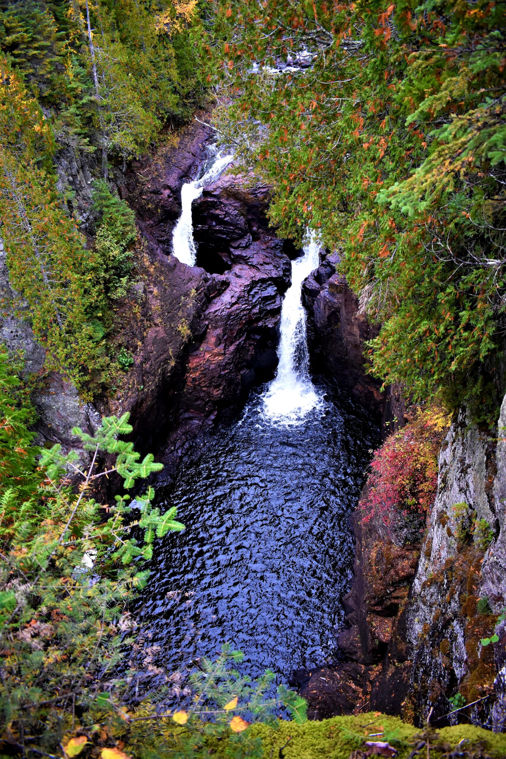 Devil's Kettle - Waterfalls Guide