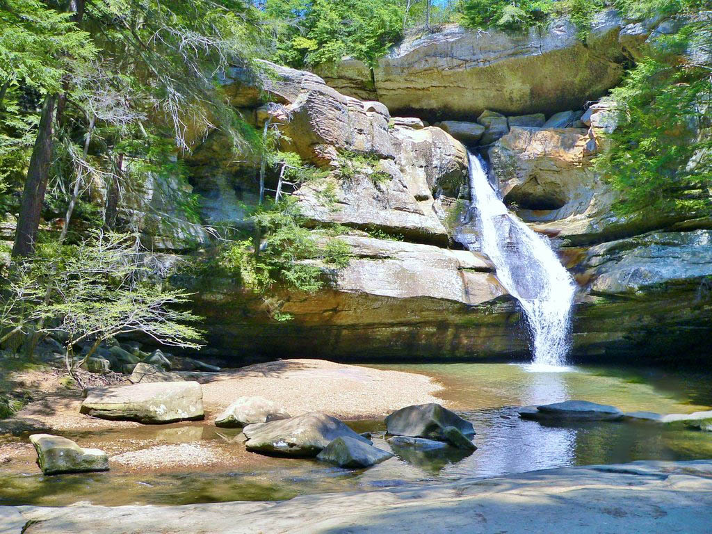 Cedar Falls | Ohio Waterfall - Waterfalls Guide